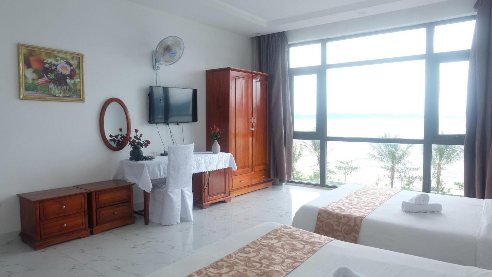 Khách sạn Rose 2*